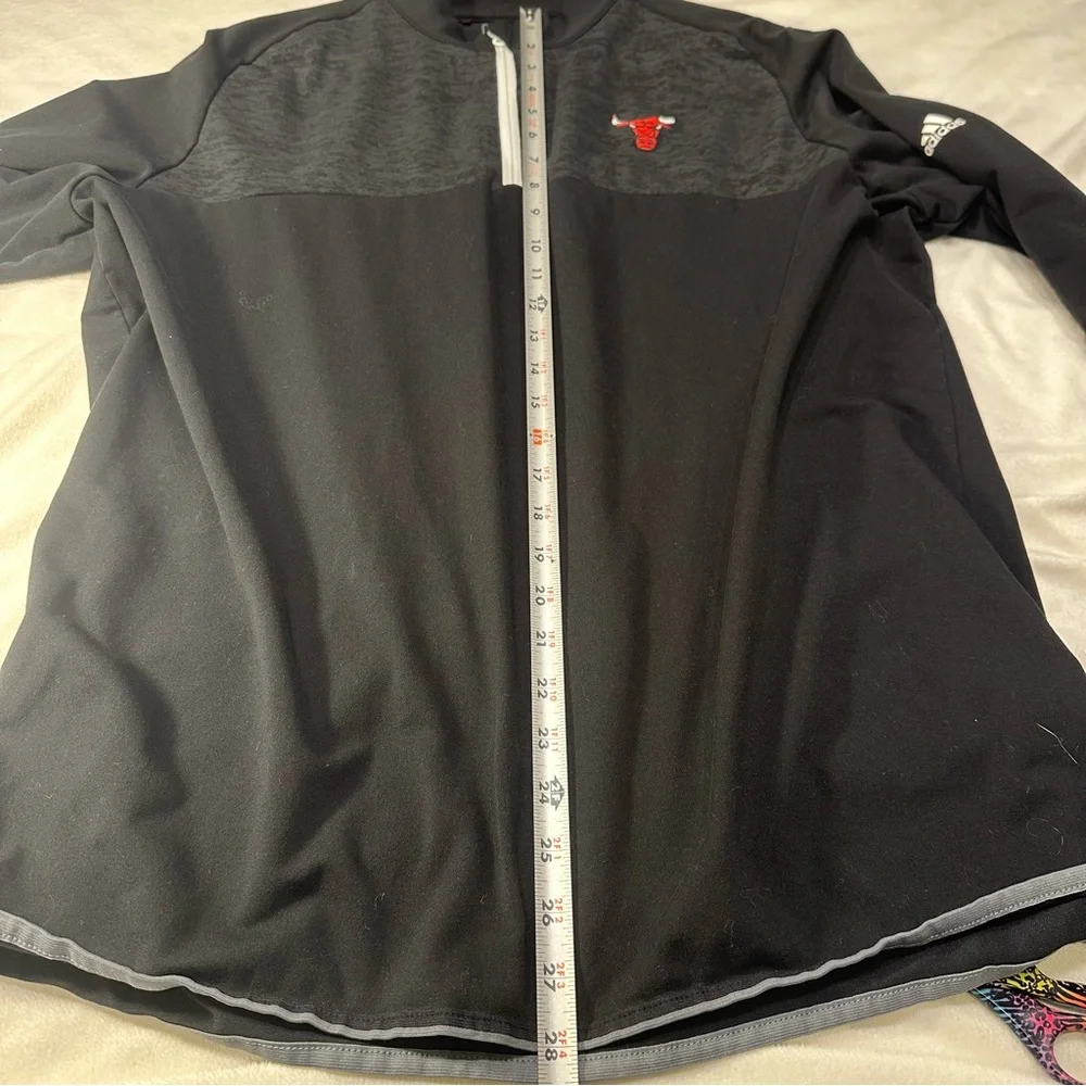 adidas classic black